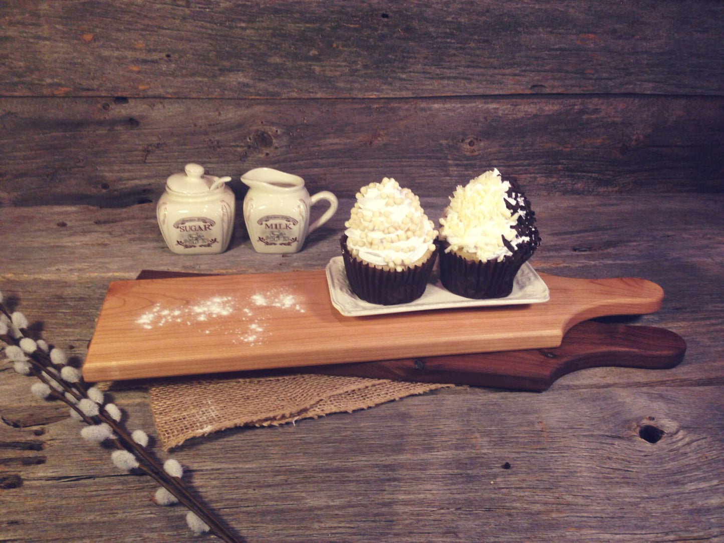 Cherry Medium Reversible Serving Board w/Handle